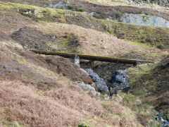 
Coldra Road aqueduct, Blaenrhondda, February 2012